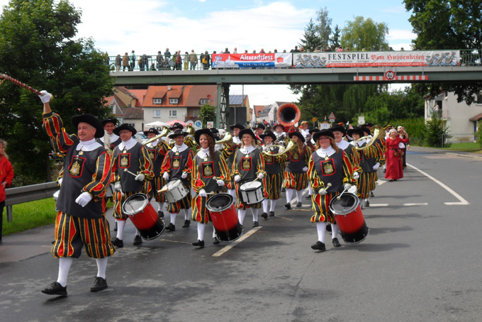 Stolz prsentiert sich der Fanfarenzug von Naumburg