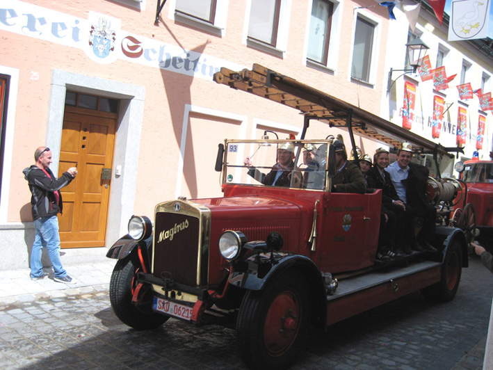 Selbst die Feuerwehr aus Bruck hat es bis nach Neunburg geschafft